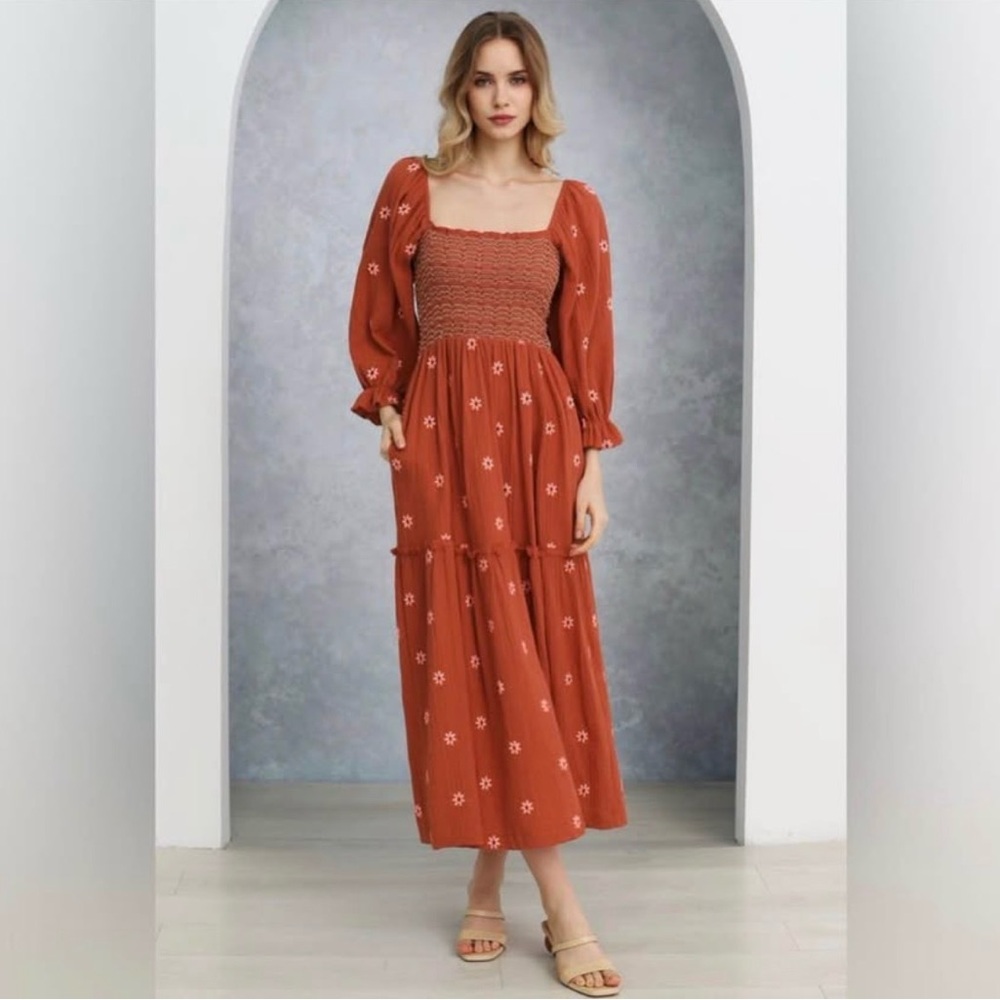Dahlia Dress